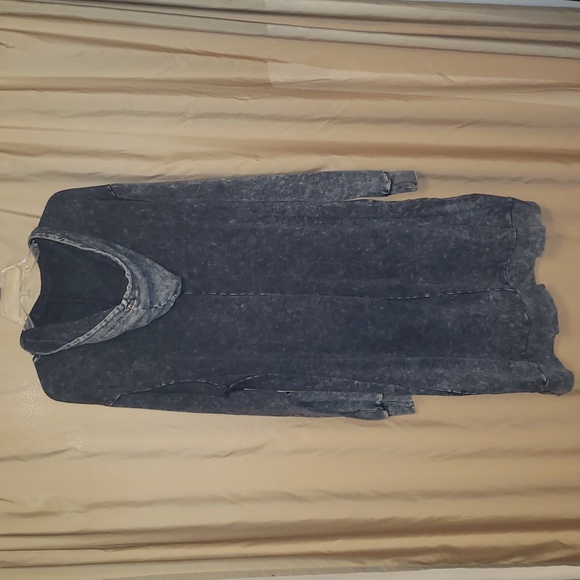 EUC Torrid Betsey Johnson soft Valentine's heart hoodie dress. Worn once. Sz 2 - Picture 10 of 12